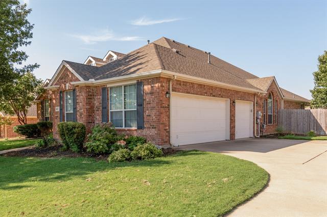 Building Photo - 1817 Clear Summit Ln