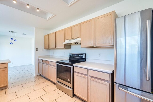 Foto del edificio - 17924 Narsitin Ln