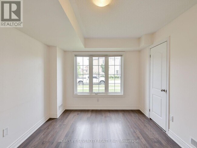 Building Photo - 23 Temple Manor Rd