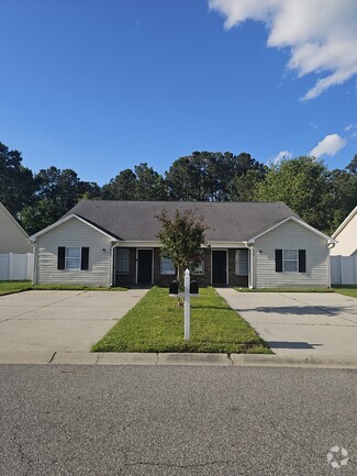 Building Photo - 1798-1800 Barberry Dr