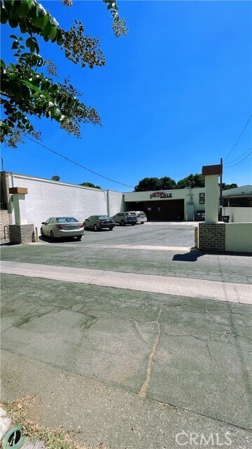 Foto del edificio - 5921 Alessandro Ave