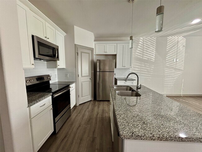 Foto del edificio - 8918 Southview St