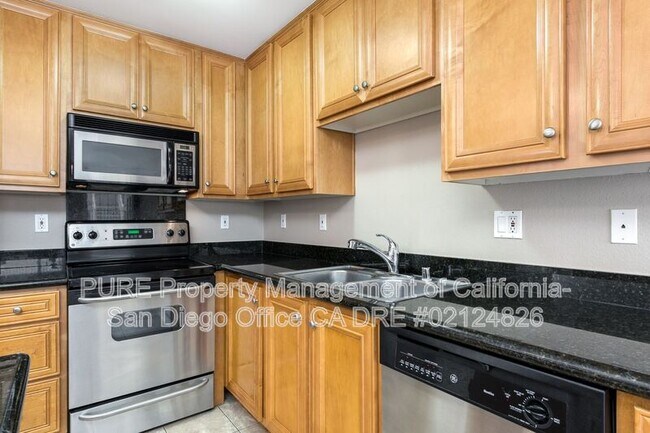 Building Photo - 1205 Colusa St