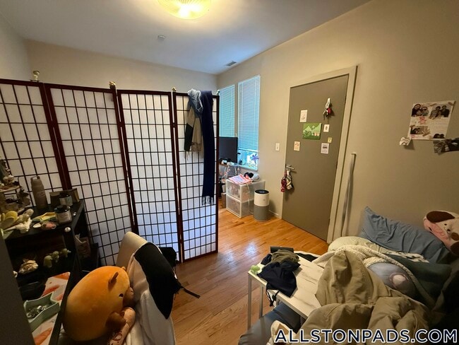 Foto del edificio - 53 Glenville Ave