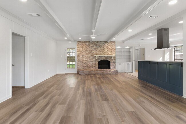 Foto del edificio - Oak Hills area 3br/2.5 ba house