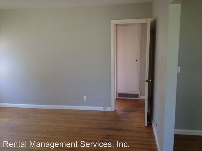 Foto del edificio - 2 br, 1 bath House - 4628 NE Failing St.