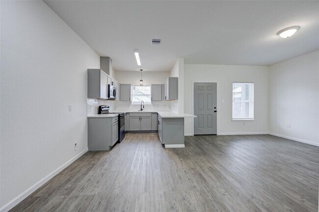 Building Photo - 319 N Carolina St