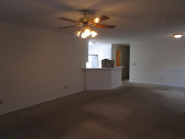 Foto del edificio - 345 Wildwood Ave