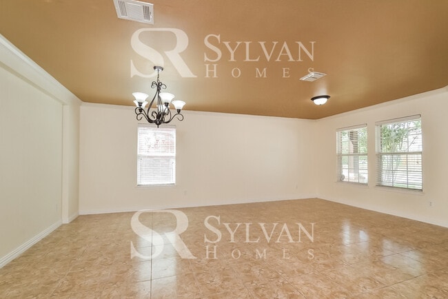 Building Photo - Everything you have been dreaming of is here. Lease today!