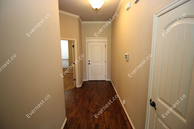 Foto del edificio - 5004 E Fort Worth St
