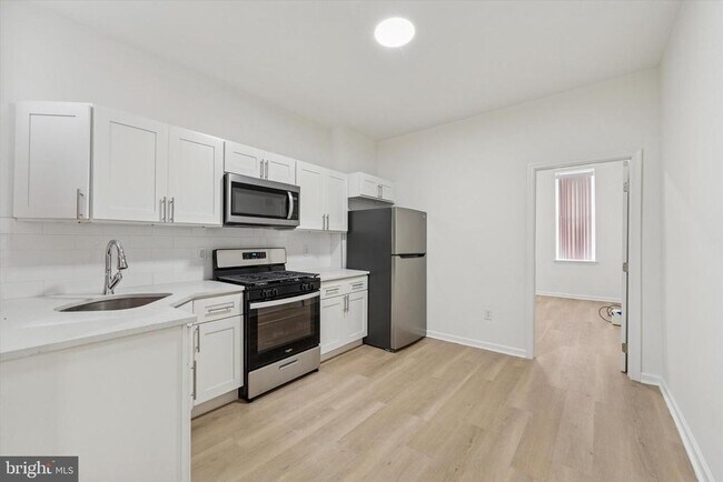 Building Photo - 1626 N 17th St