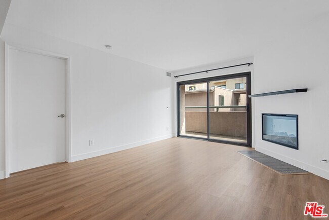 Foto del edificio - 8300 Manitoba St