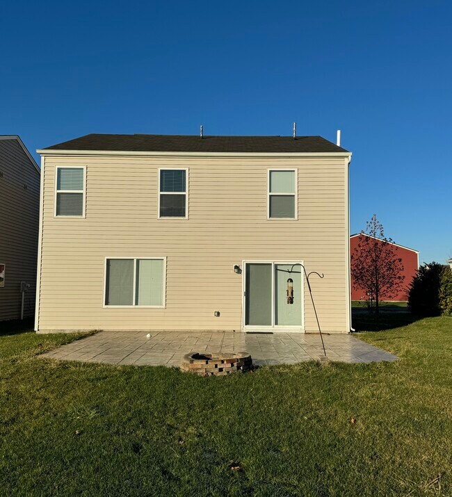 Vista trasera - 4946 Grimm Dr