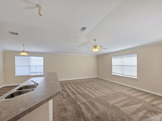 Building Photo - 1057 Freeboard Blvd