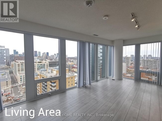 Building Photo - 60 Shuter St