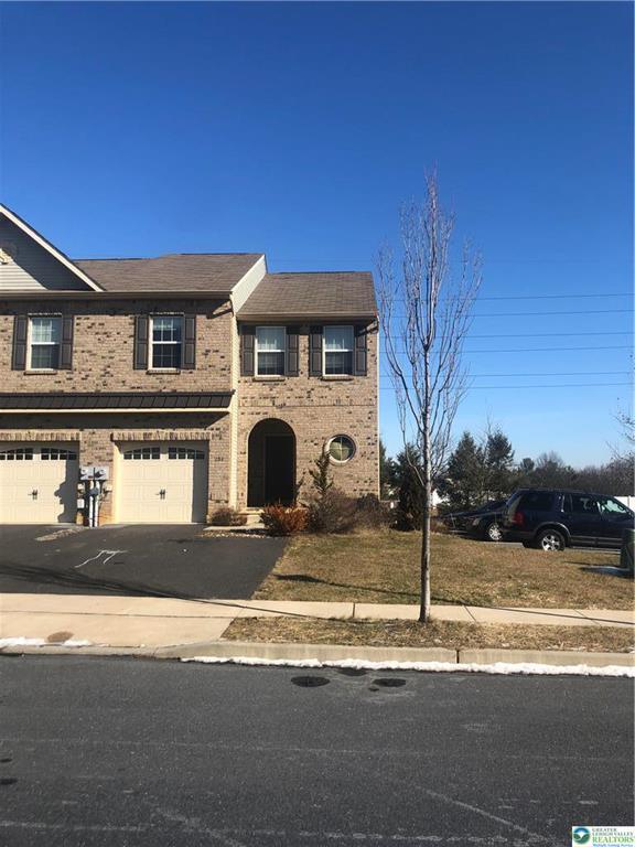 Building Photo - 284 Milkweed Dr