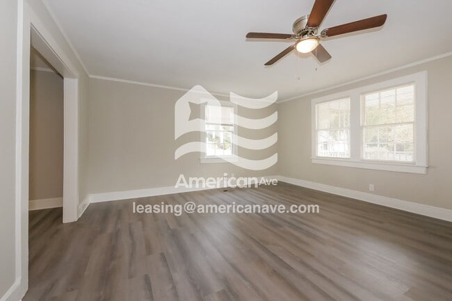 Foto del edificio - 4363 Forrest Rd