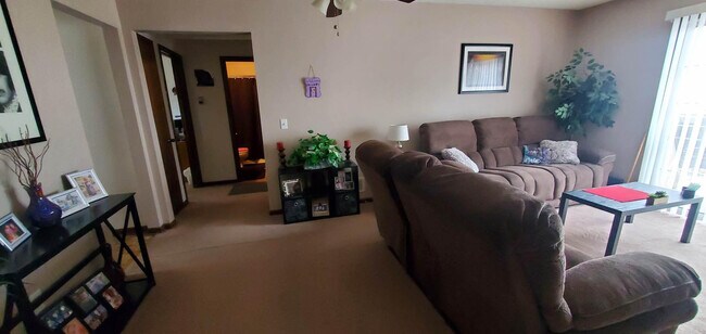 Foto del edificio - 219 NW Barr Rd