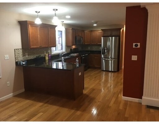 Primary Photo - 1 Eagle Ln