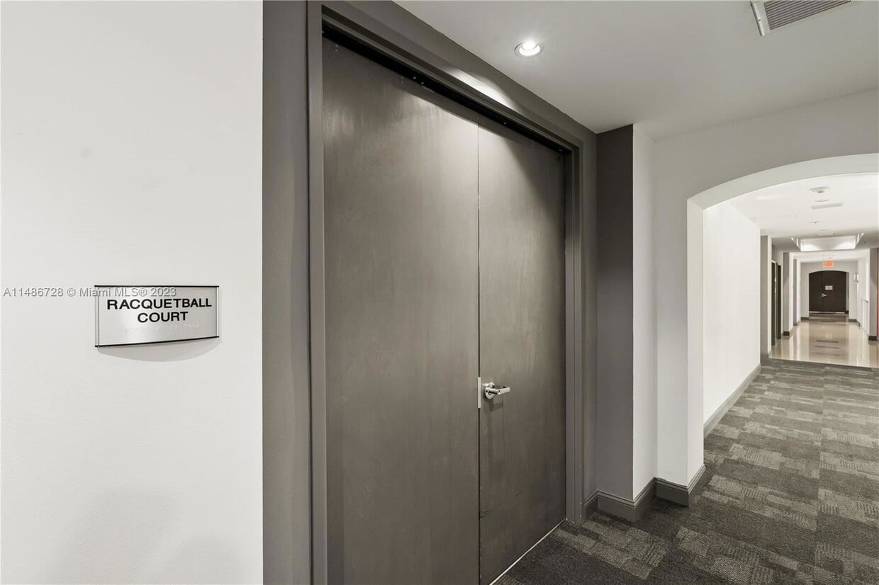 Photo - 1155 Brickell Bay Drive Apt #A2504, Miami, FL 33131 - 3 BR 2 BA Condo