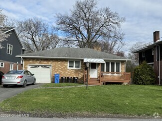Building Photo - 92 Daytona Ave