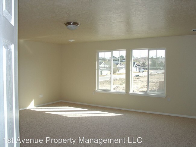 Building Photo - 7327 S Shadow Moss Ave