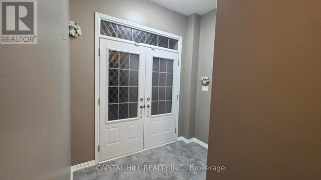 Photo du bâtiment - 72 Hurst Dr