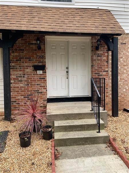 Primary Photo - 7348 Cardigan Cir