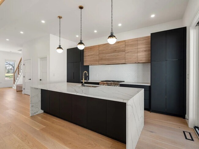 Foto del edificio - 114 Church St