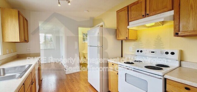 Building Photo - 5323 N 39th St