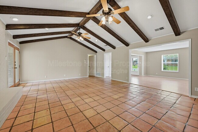 Foto del edificio - 2502 Turtle Creek Dr