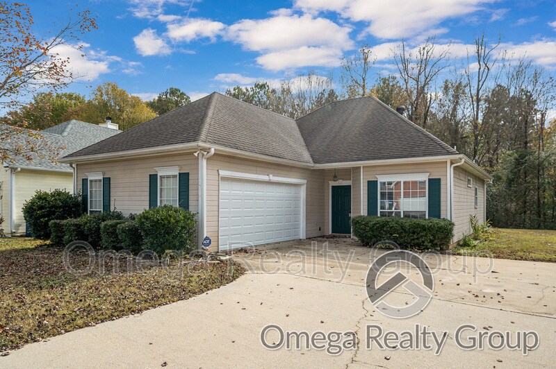 Primary Photo - 1240 Amberley Woods Dr