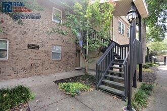 Building Photo - 2025 Emery Ln