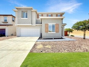 Building Photo - 21161 Cabernet Dr