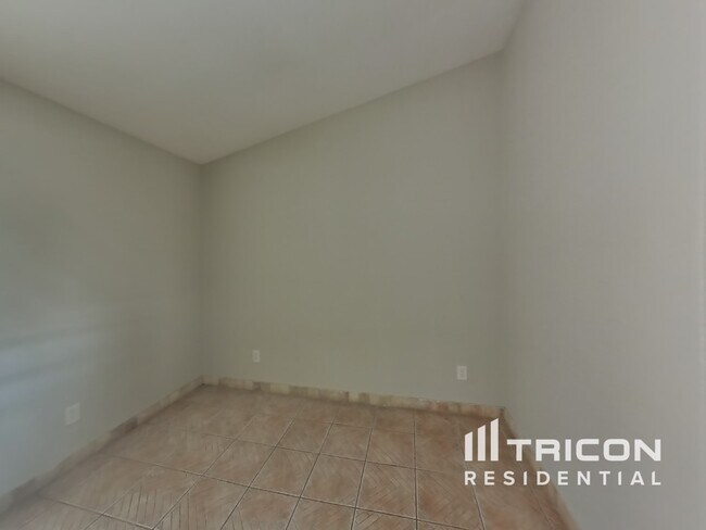 Foto del edificio - 2842 Pheasant Run