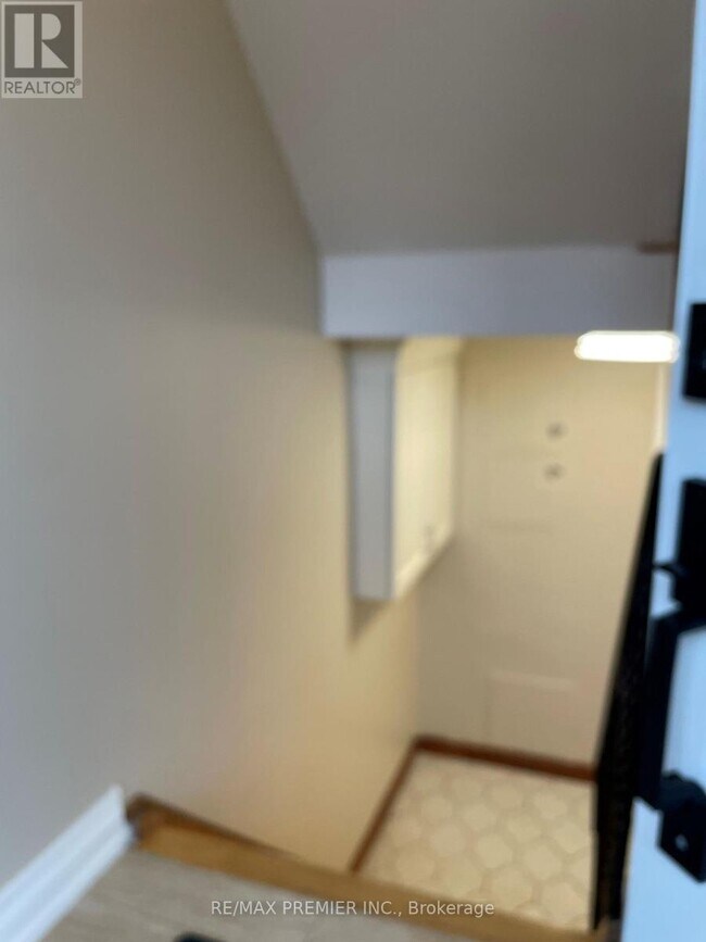 Photo du bâtiment - 45 Lapp St