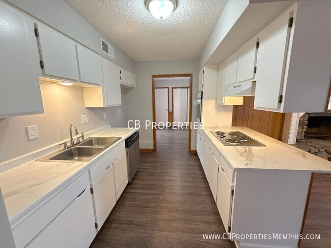 Foto del edificio - 5315 Yale Rd