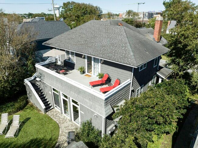 Foto del edificio - 318 27th St