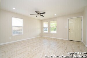 Foto del edificio - 1638 Peck Ave