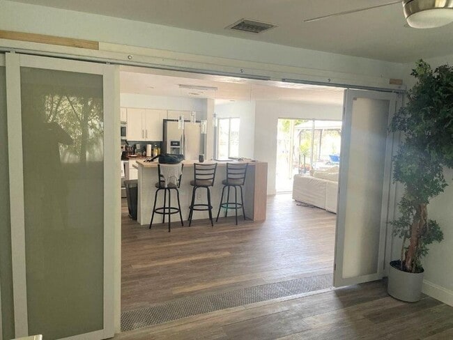Foto del edificio - 1710 SW 6th Ave