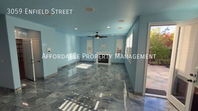 Photo - 3059 Enfield St House