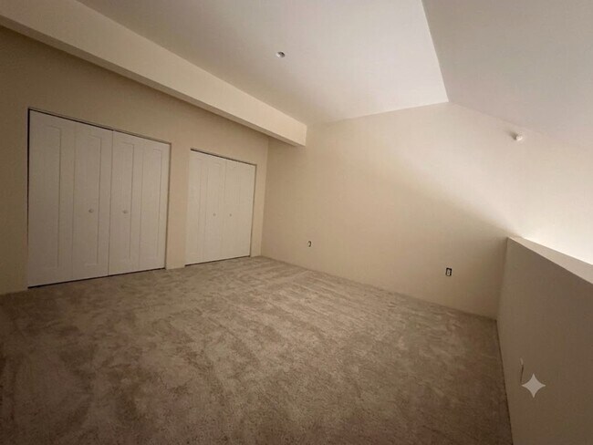 Foto del edificio - 881 Kimball Ln