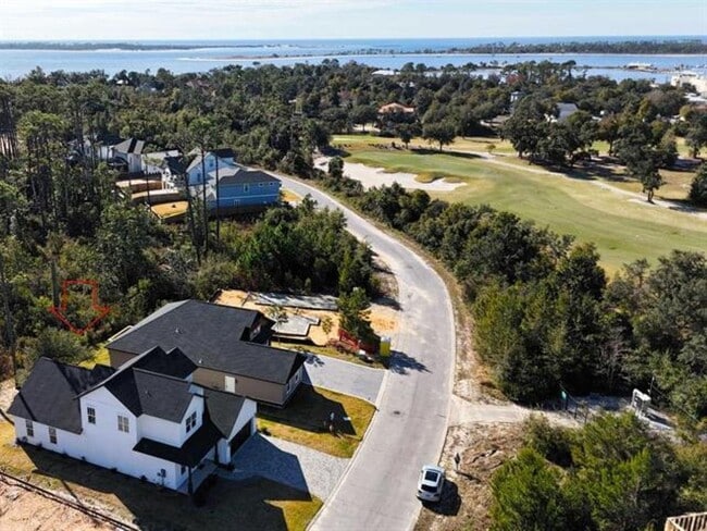Building Photo - 3541 Sanctuary Dr