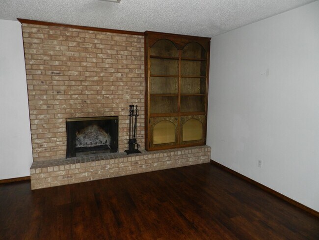 Building Photo - 301 NW 63rd St
