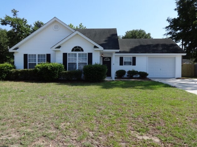 Primary Photo - 14 Stellata Ln