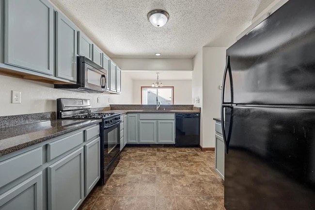 Foto del edificio - 1027 Acacia Dr NE