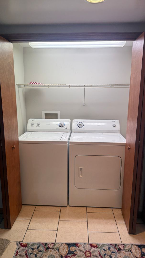 Foto del edificio - 1 bedroom ranch style home ready now!