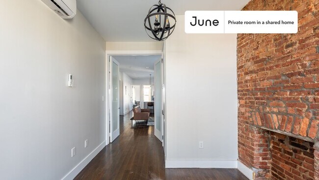 Foto del edificio - Room in Shared 4 bed/2 bath home in Bushwick
