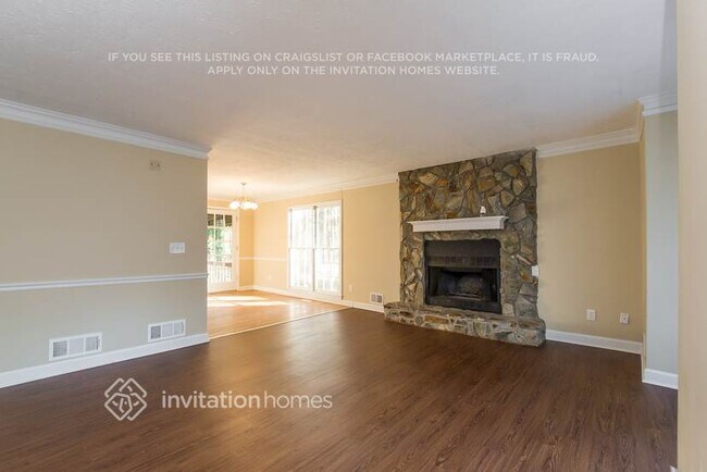 Building Photo - 297 Old Hickory Way