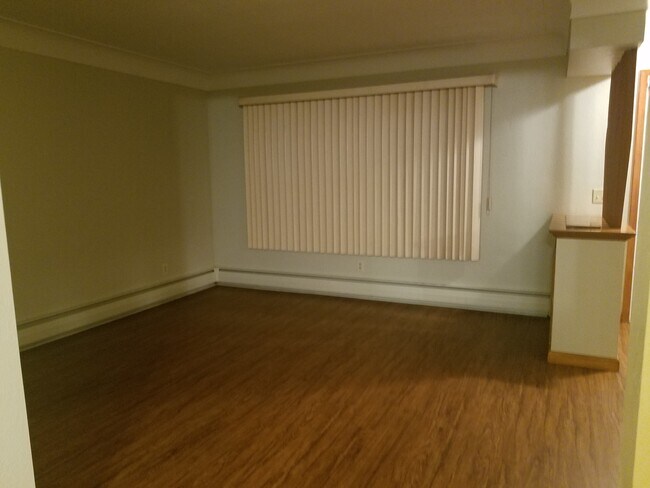 Foto del edificio - 6708 Corduroy Rd
